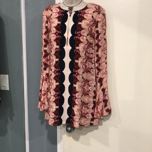 Free People “Ossie Vibes”Bell Sleeve Tunic Dress - Picture 4 of 14